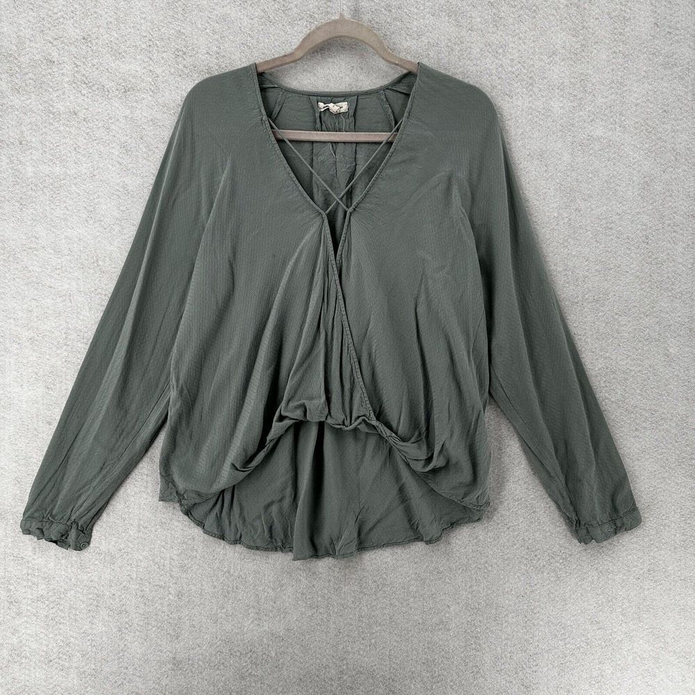 Silence + Noise Urban Outfitters Mayfair Surplice Plunge Top Blouse Womens LARGE